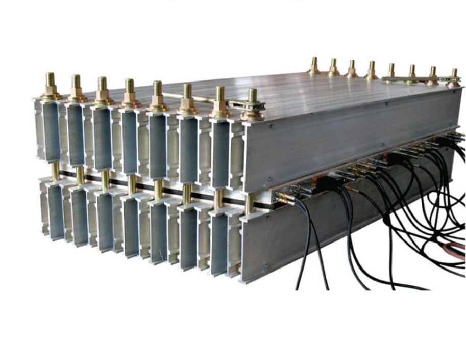 Fast Heating Conveyor Belt Vulcanizing Press Convenient Installation